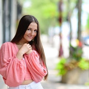 Meet your Posher, Angelina